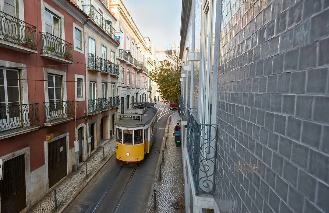 Canaan Lifestyle Apartments Lisbon Combro 77 By Get Your Stay-1