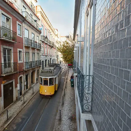 Canaan Lifestyle Apartments Lisbon Combro 77 By Get Your Stay-3